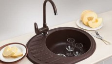 Мойка Granicom G015 в интерьере